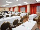 фото отеля Holiday Inn Harmon Meadow Secaucus
