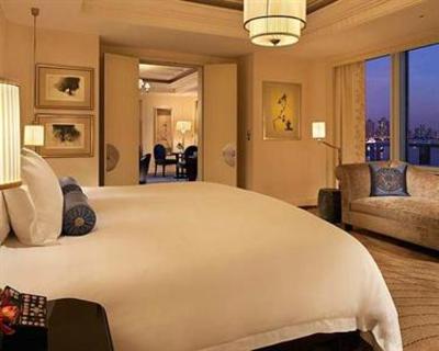 фото отеля The Peninsula Shanghai