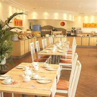 фото отеля Hotel Amba Munich