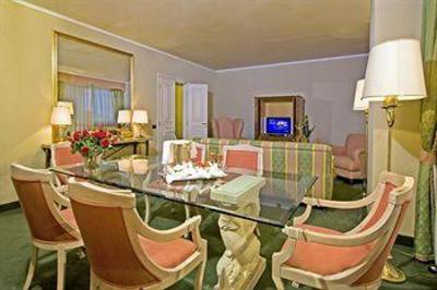 фото отеля Sheraton Genova Hotel & Conference Center