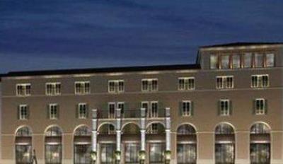 фото отеля Hotel de Paris Saint-Tropez