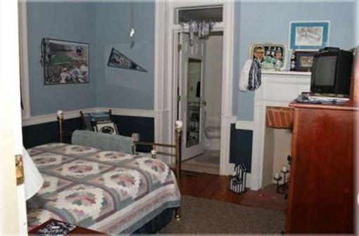 фото отеля Limestone Inn Bed and Breakfast