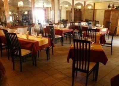 фото отеля Le Lion D'Or Hotel Chinon