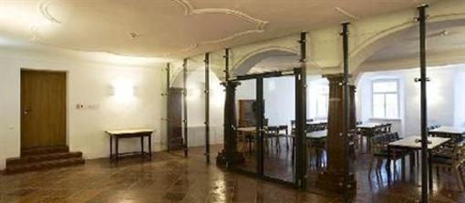фото отеля Kolpinghaus Hallein Hotel