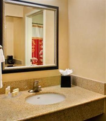 фото отеля Courtyard by Marriott Boston Foxborough