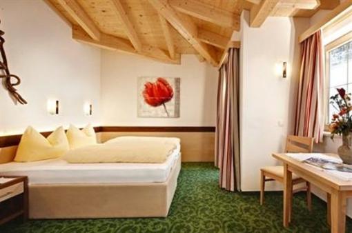 фото отеля Fruhstuckspension Villa Sonne Gerlos