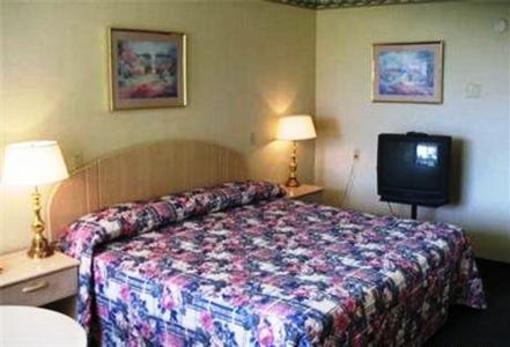фото отеля Red Rock Inn Plymouth (Indiana)