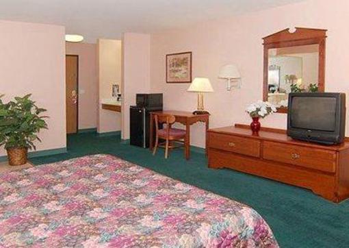 фото отеля Rodeway Inn Jefferson (Wisconsin)