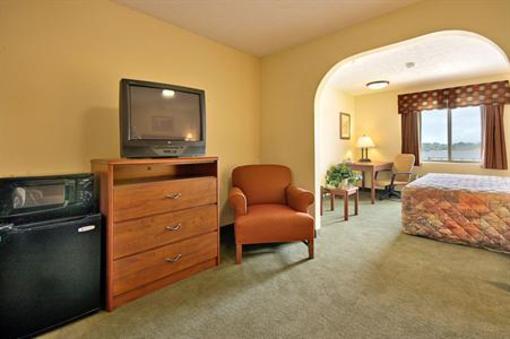 фото отеля Supertel Inn and Conference Center