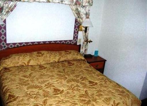 фото отеля Wesley Inn & Suites
