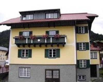 фото отеля Elisabeth Pension Russbach am Pass Gschutt