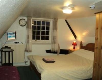 фото отеля The Three Horseshoes Inn