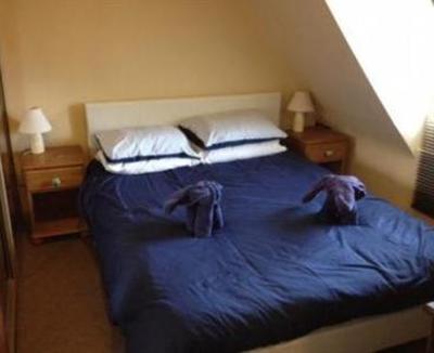 фото отеля The Three Horseshoes Inn