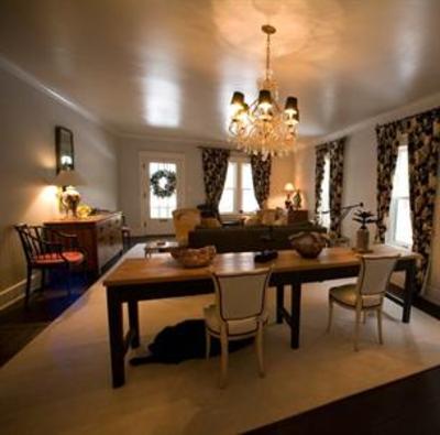фото отеля The Guest House Perrysburg
