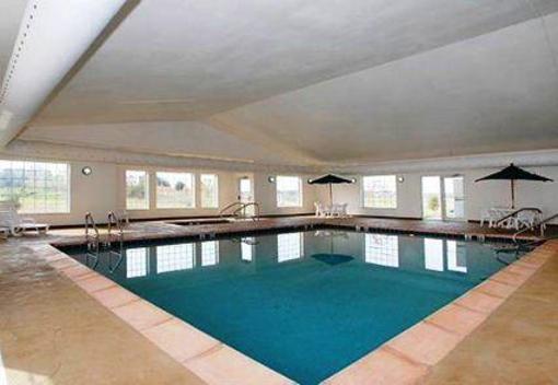 фото отеля Sleep Inn & Suites Pleasant Hill (Iowa)