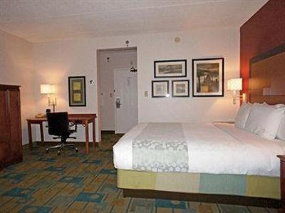 фото отеля La Quinta Inn & Suites-Naples East (I-75)