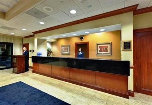 фото отеля Crowne Plaza Hotel Paramus