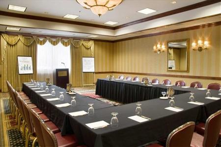 фото отеля Doubletree Hotel Chicago Alsip
