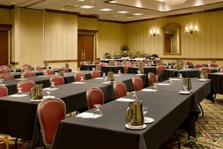 фото отеля Doubletree Hotel Chicago Alsip