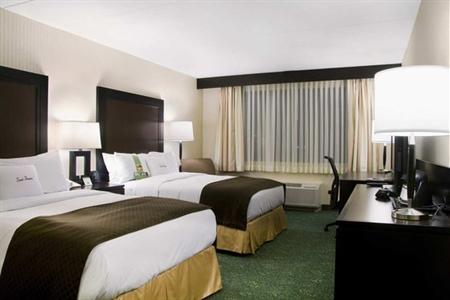 фото отеля Doubletree Hotel Chicago Alsip