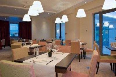 фото отеля Le Relais De La Malmaison Hotel Rueil-Malmaison
