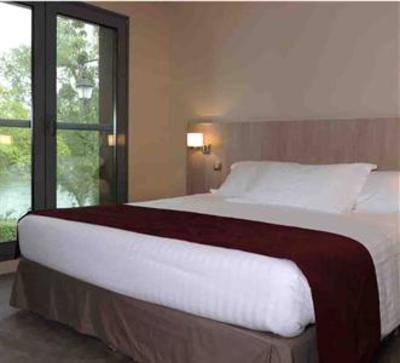 фото отеля Le Relais De La Malmaison Hotel Rueil-Malmaison