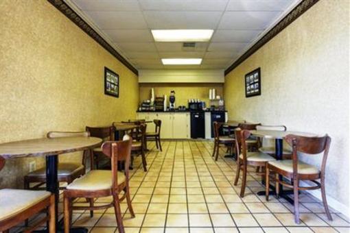 фото отеля Americas Best Value Inn Newberry (South Carolina)