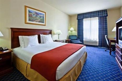 фото отеля Holiday Inn Express Paragould