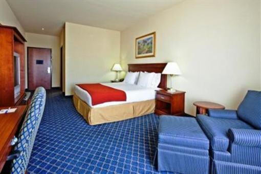 фото отеля Holiday Inn Express Paragould
