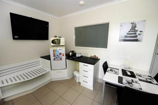 фото отеля Caboolture Riverlakes Motel