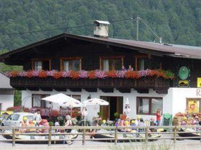 фото отеля Sport Hotel Mountain High Kirchdorf in Tirol