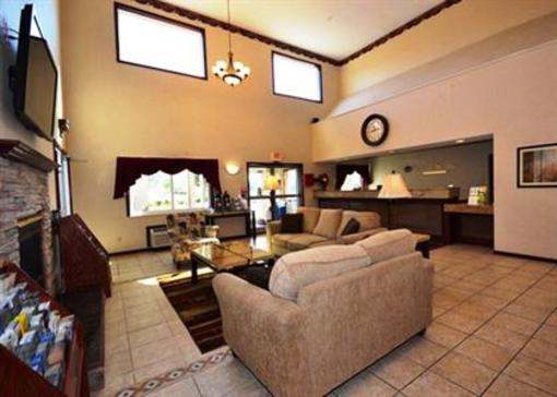 фото отеля Comfort Suites Omaha