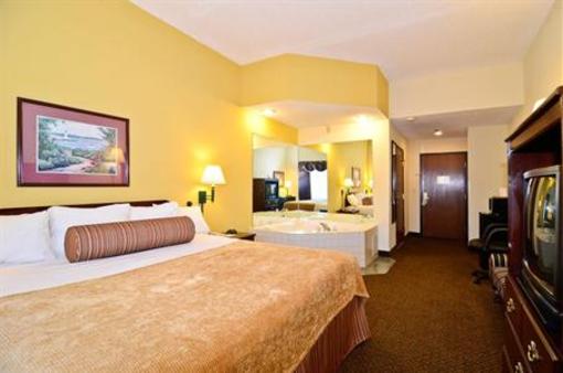 фото отеля Best Western Executive Inn Seneca