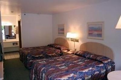 фото отеля Fall Creek Inn & Suites Branson
