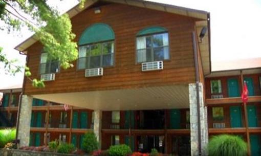 фото отеля Fall Creek Inn & Suites Branson
