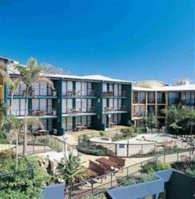 фото отеля The Beach Retreat Coolum