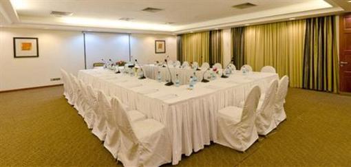 фото отеля White Sands Hotel And Resort