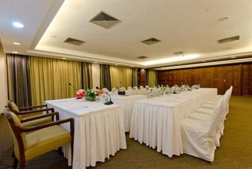 фото отеля White Sands Hotel And Resort
