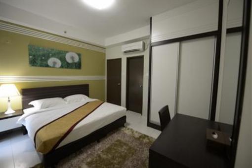 фото отеля Bayu Marina Resort
