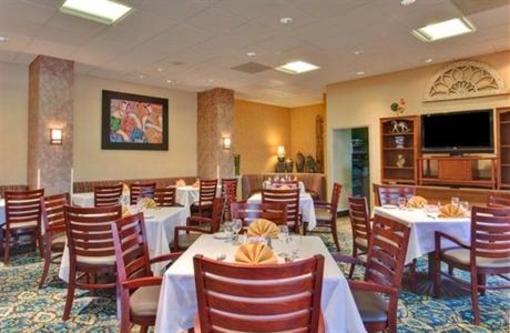фото отеля Holiday Inn Select Diamond Bar