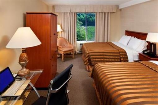 фото отеля Days Hotel Circle by SeaWorld