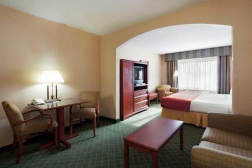 фото отеля Holiday Inn Express Auburn