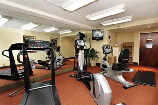 фото отеля Hampton Inn Atlanta Airport