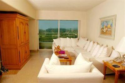 фото отеля Emporio Ixtapa