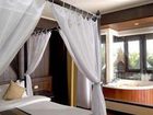 фото отеля Mukdara Beach Villa and Spa Resort