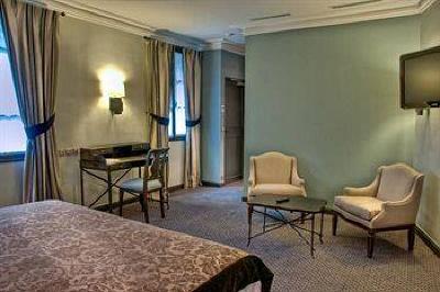 фото отеля Hotel Fontaines du Luxembourg