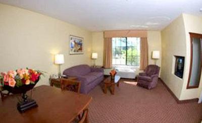фото отеля BEST WESTERN Escondido Hotel