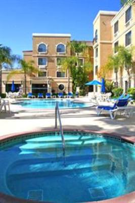 фото отеля BEST WESTERN Escondido Hotel