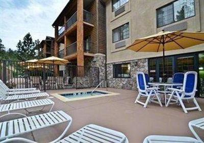фото отеля Quality Suites at Evergreen Parkway