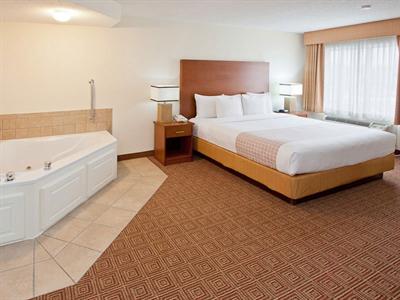 фото отеля La Quinta Inn & Suites Chicago-Northshore